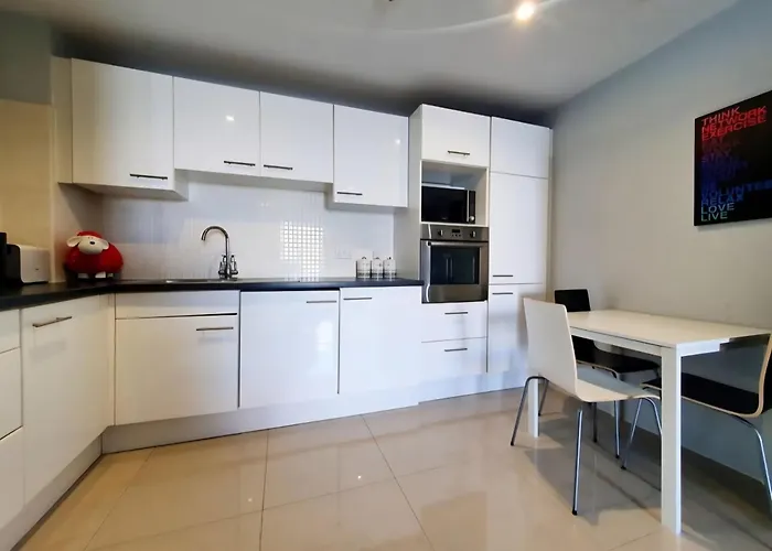 En Μαρμπέλλα